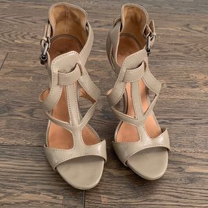 L.A.M.B Leather Heels size 7.5